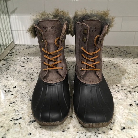 sperry fur boots